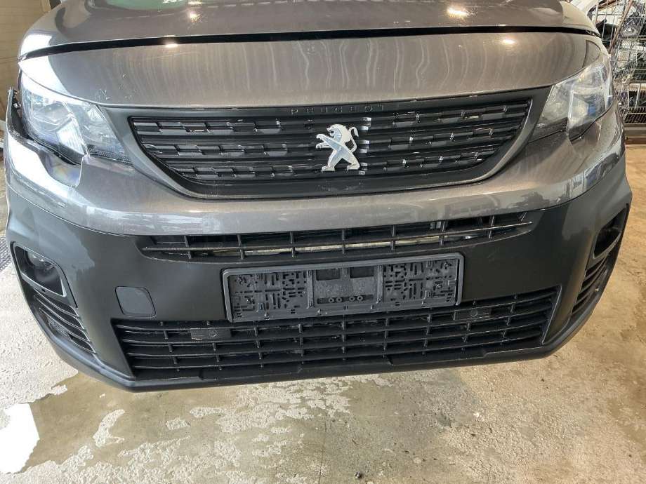 Støtfanger foran til Peugeot Partner 2019-->> (Type III)  (PEUGEOT|)