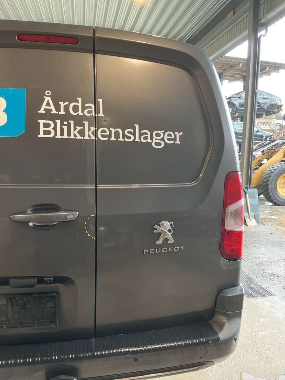 Dør høyre bak varebil til Peugeot Partner, 2019-->> (Type III)  (PEUGEOT|)