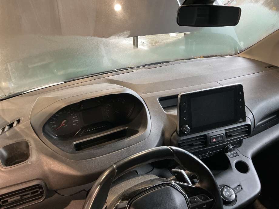 Dashbord til Peugeot Partner, 2019-->> (Type III)  (PEUGEOT|)