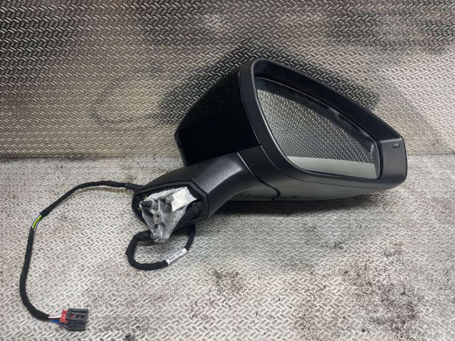 Speil høyre til VW ID.4 2020-->>  (VOLKSWAGEN|11B857508AF|)