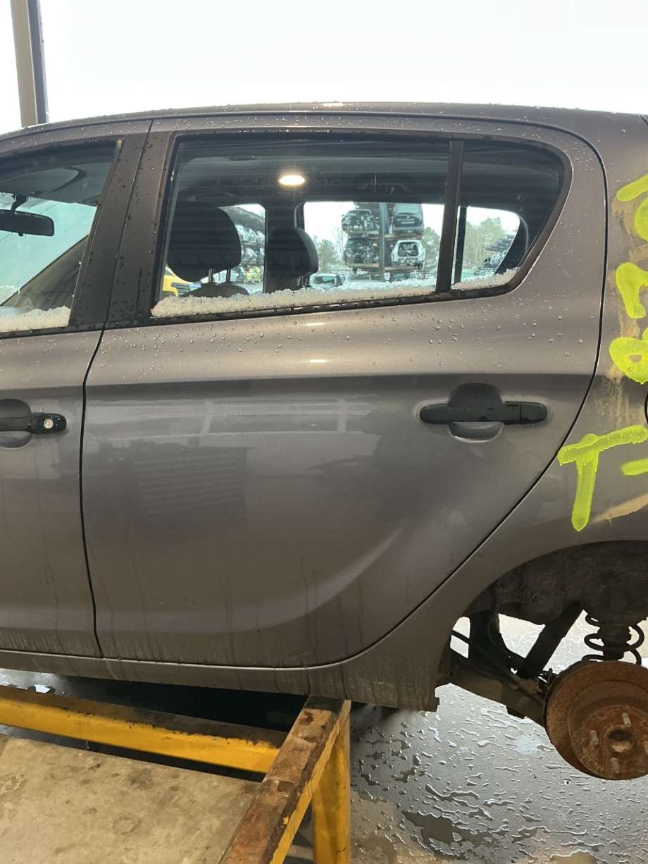 Dør venstre bak til Hyundai i20, 2009-2014 (Type I) (HYUNDAI|)