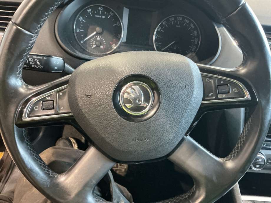 Airbag rattpute til Škoda Octavia, 2013-2016 (Type III, Fase 1)  (SKODA|)