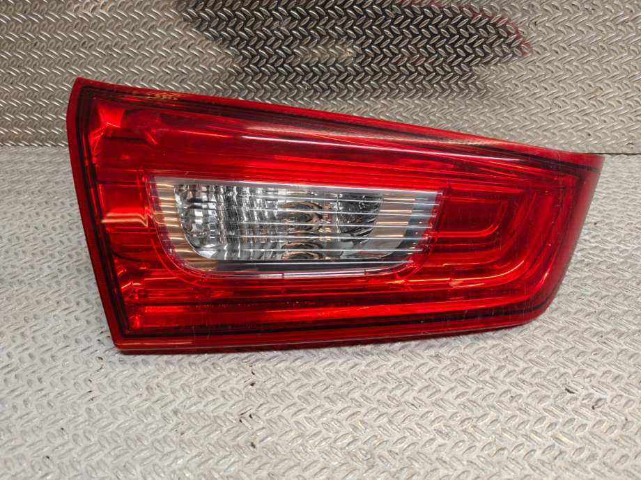 Baklykt venstre indre til Mitsubishi ASX 2010-2019 (MITSUBISHI|8336A087|)