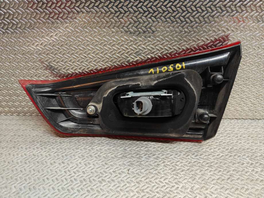 Baklykt venstre indre til Mitsubishi ASX 2010-2019 (MITSUBISHI|8336A087|)