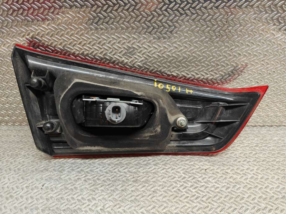 Baklykt høyre indre til Mitsubishi ASX 2010-2019 (MITSUBISHI|8336A088|)
