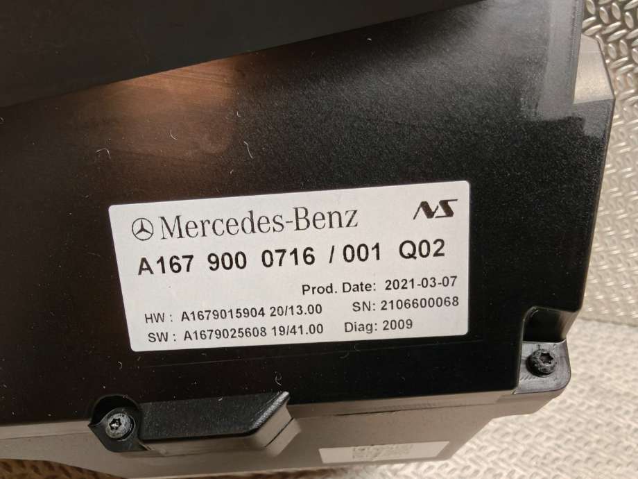 Multimedia display (MCU - Media Controller Unit) til Mercedes GLE 2019-->> (W167) (W167) (MERCEDES|A 167 900 61 20|A 167 900 0716)
