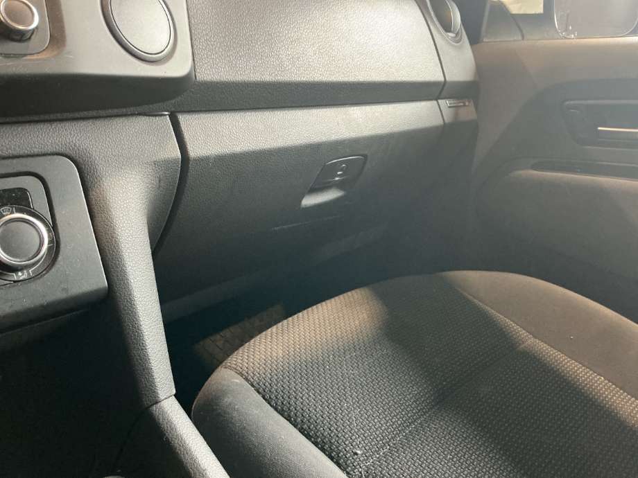 Hanskerom lokk til VW Amarok, 2010-2016 (Type I, Fase 1)  (VOLKSWAGEN|)