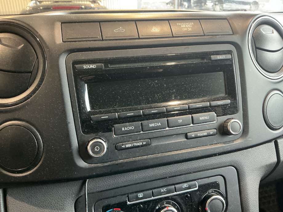 Bilstereo til VW Amarok, 2010-2016 (Type I, Fase 1)  (VOLKSWAGEN|)