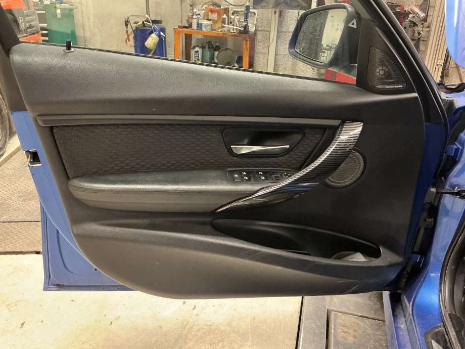 Sete bak til BMW 3-Serie 2012-2018 (F30/F31/F34) (F30/F31/F34) (BMW|)