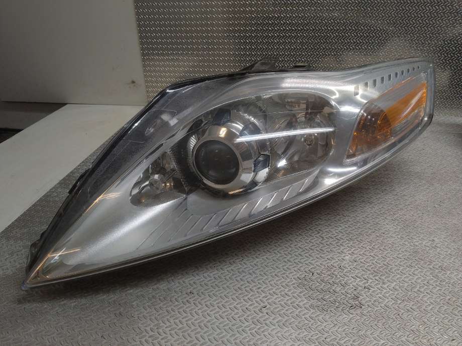 Frontlykt venstre xenon til Ford Mondeo, 2011-2014 (Type IV, Fase 2)  (FORD|BS71-13006-AF)