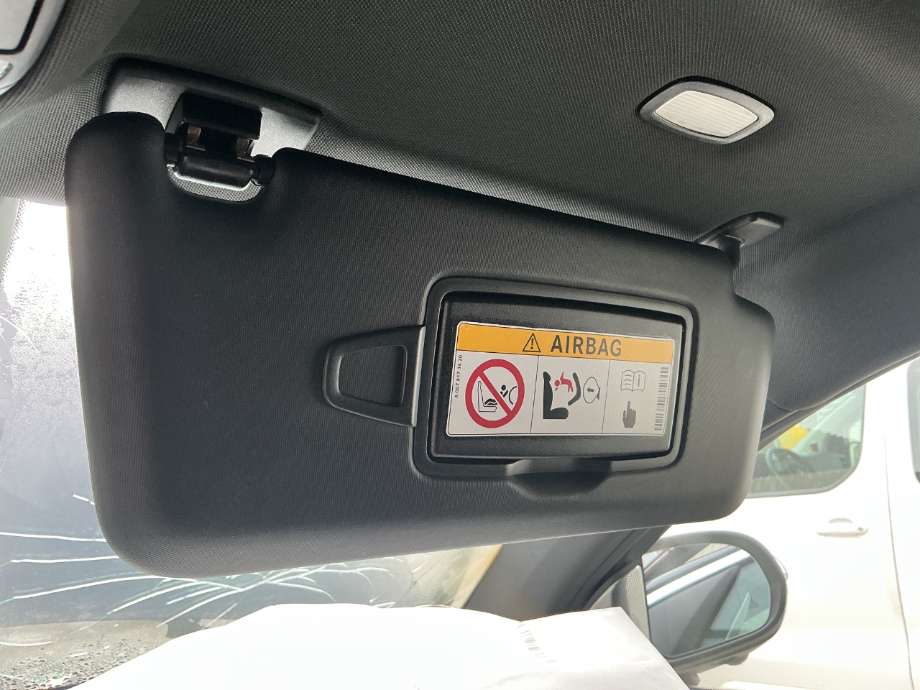 Solskjerm til Mercedes EQC, 2019-->> (MERCEDES|)