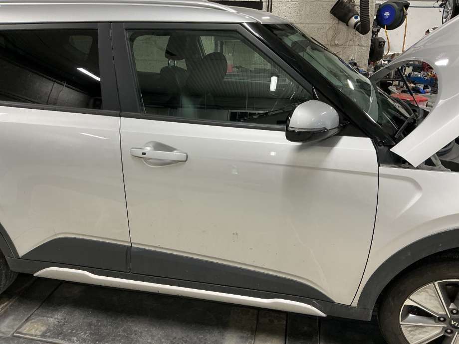 Dør høyre foran til Kia e-Soul, 2019-->> (Type III)  (KIA|)