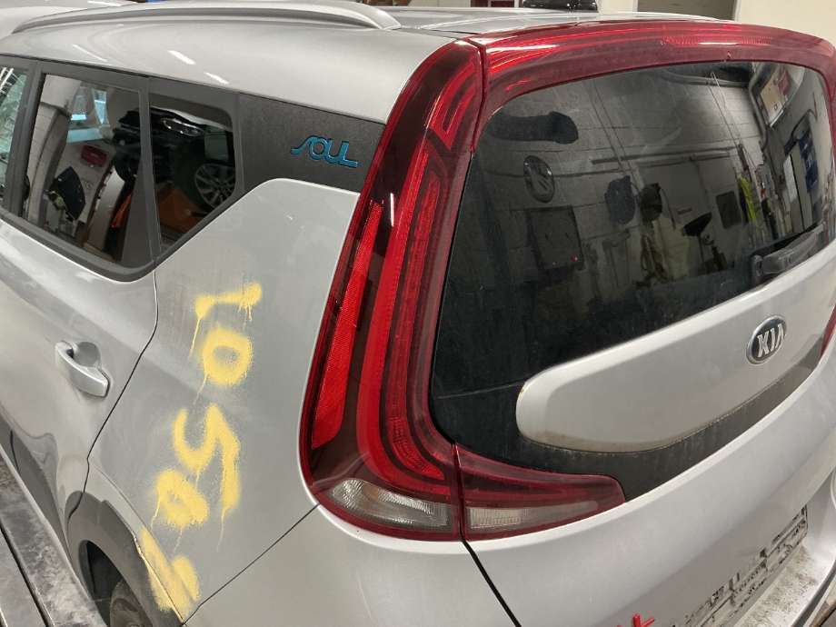 Baklykt venstre til Kia e-Soul, 2019-->> (Type III)  (KIA|)