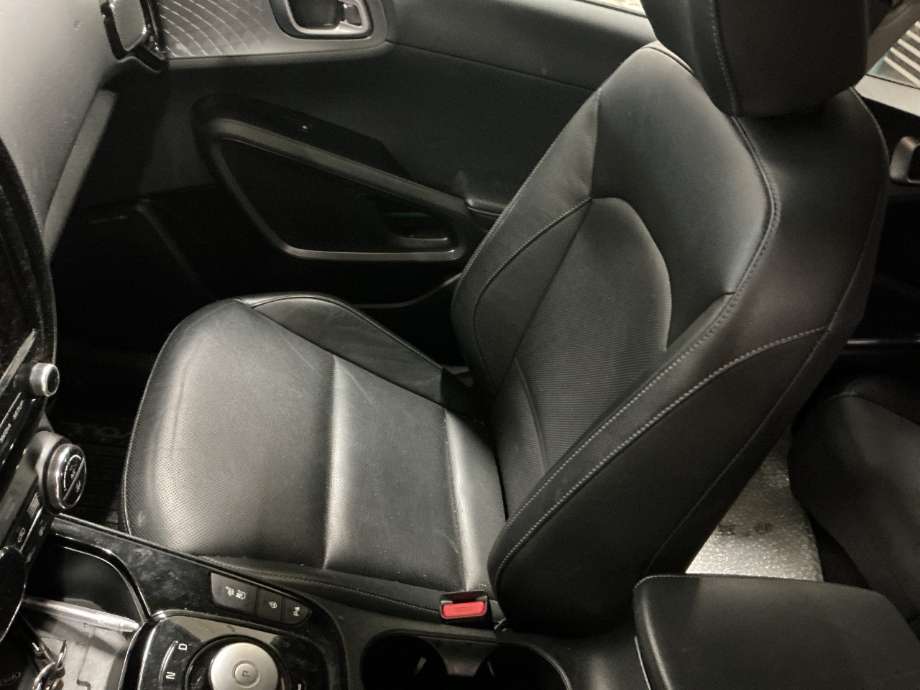 Sete foran høyre til Kia e-Soul, 2019-->> (Type III)  (KIA|)