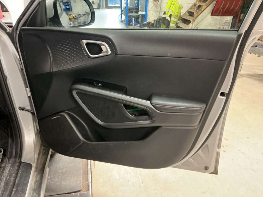 Dørtrekk høyre til Kia e-Soul, 2019-->> (Type III)  (KIA|)