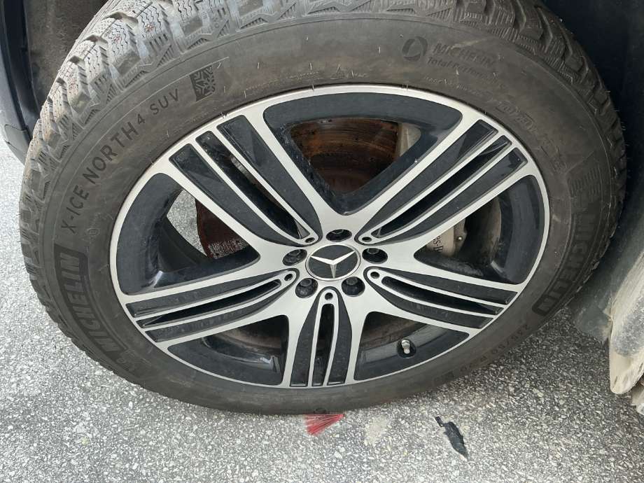 Felgsett aluminium til Mercedes EQC 2019-->>  (MERCEDES|A29334010600 BAK|A2934010400 FORAN|)