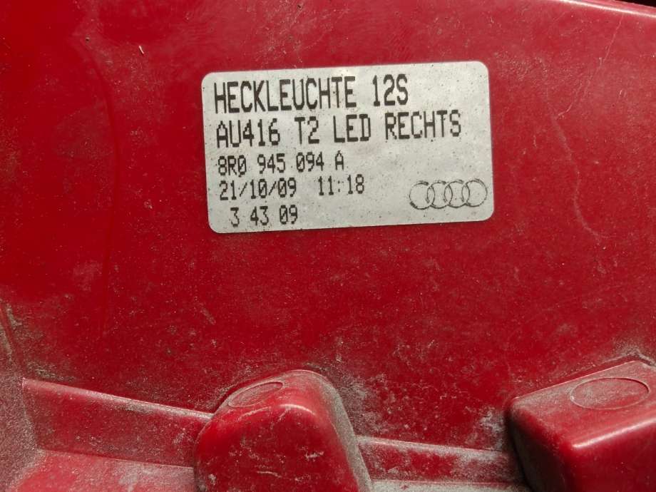 Baklykt høyre til Audi Q5 2008-2012 (Type I, Fase 1)  (AUDI|8R0 945 094 A|)
