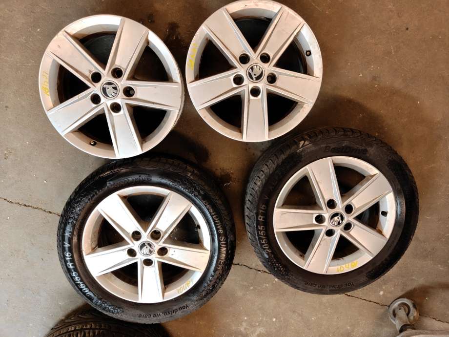 Felgsett aluminium til Škoda Octavia, 2013-2016 (Type III, Fase 1)  (SKODA|)