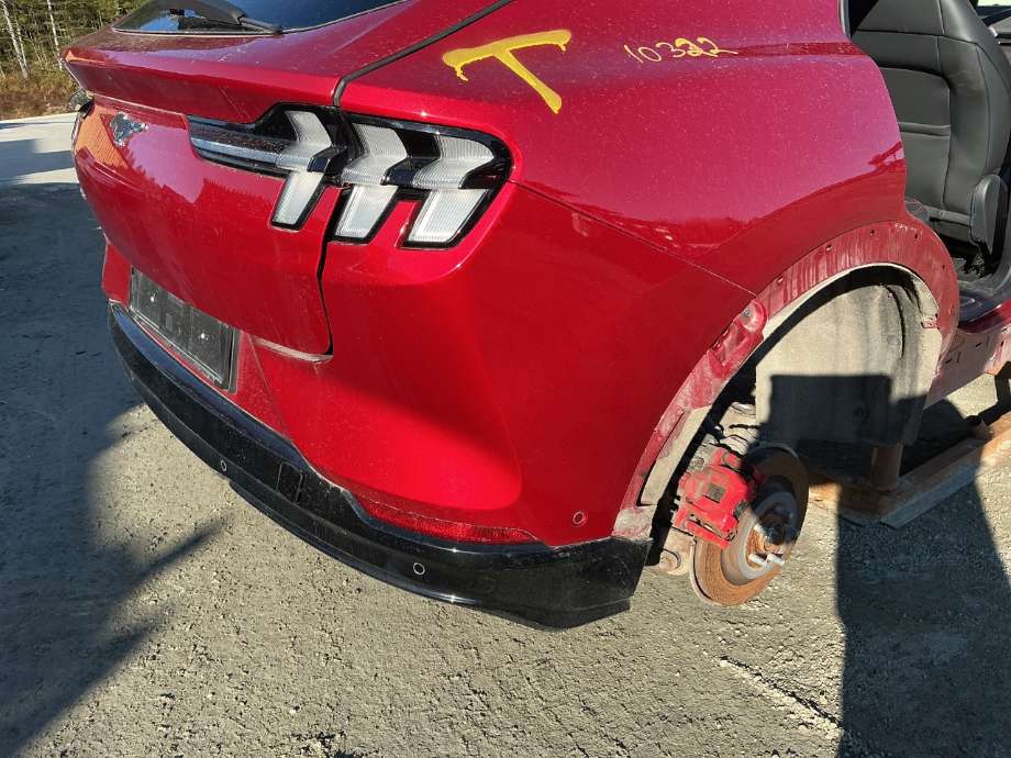 Støtfanger bak til Ford Mustang Mach-e 2020-->>  (FORD (US)|)