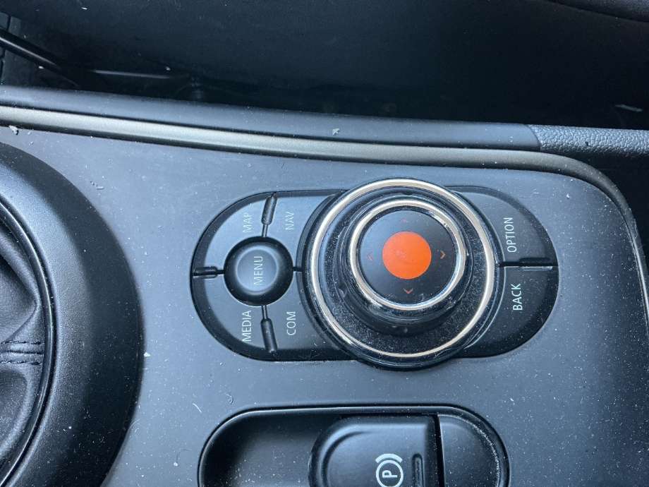 Innredning, Konsoll til Mini Countryman, 2017-2023 (F60) (F60) (MINI|)