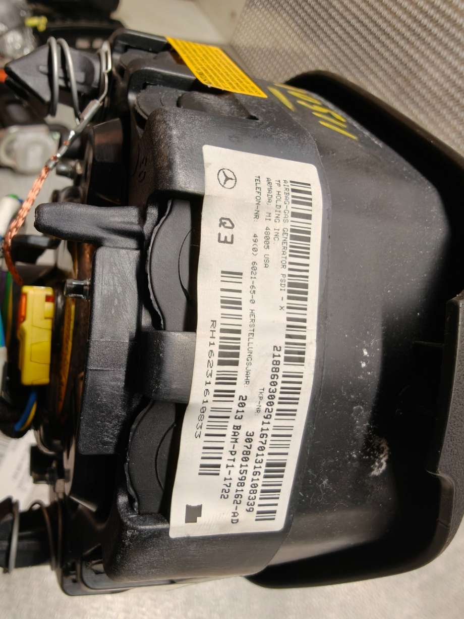 Airbag rattpute til Mercedes E-Klasse 2013-2016 (Fase 2) (W212) (W212) (MERCEDES|A 000 860 51 03||RH16231610033)