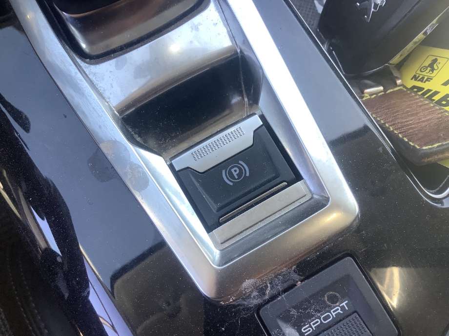 Bryter elektrisk håndbrekk/parkbrems til Peugeot 3008, 2016-->> (Type II)  (PEUGEOT|)