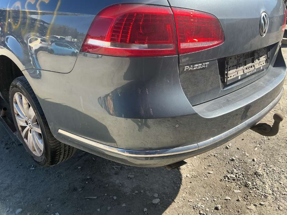 Støtfanger bak til VW Passat 2011-2015 (B7) (B7) (VOLKSWAGEN|3AF 807 421 A|)