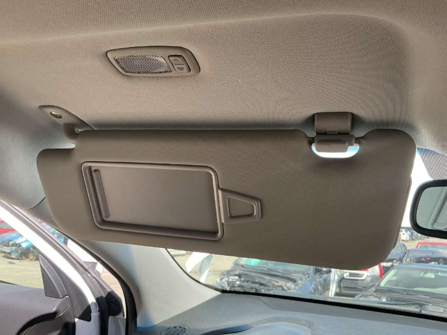 Solskjerm til Kia Sportage, 2010-2016 (Type III)  (KIA|)