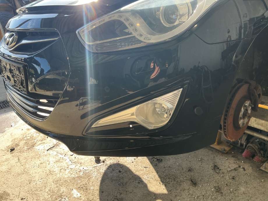 Støtfanger foran til Hyundai i40, 2012-2017  (HYUNDAI|)