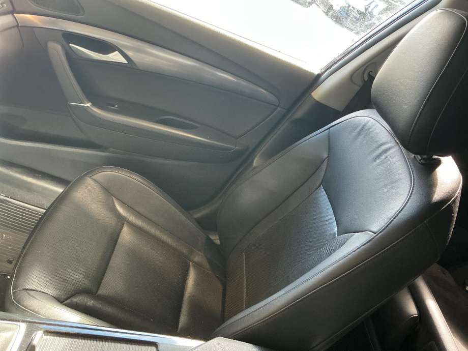 Sete foran høyre til Hyundai i40, 2012-2017  (HYUNDAI|)