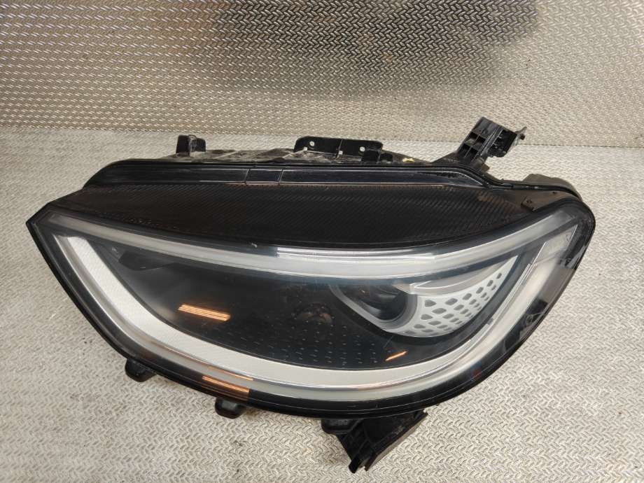 Frontlykt venstre halogen til VW ID.3, 2020-->> (VOLKSWAGEN|10B 941 077 A)