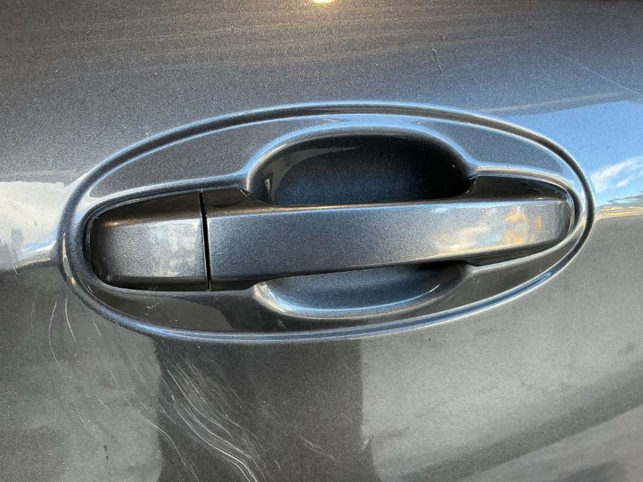 Dørhåndtak utv høyre bak til Toyota Yaris, 2014-2020 (Type III, Fase 2)  (TOYOTA|)