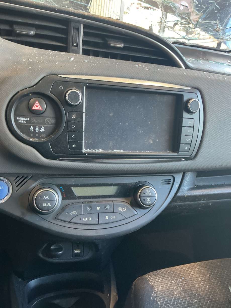 Instrument kjørecomputer til Toyota Yaris, 2014-2020 (Type III, Fase 2)  (TOYOTA|)