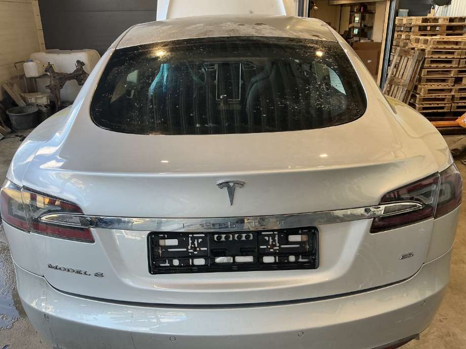 Bakluke combi til Tesla Model S, 2013-2016 (Fase 1)  