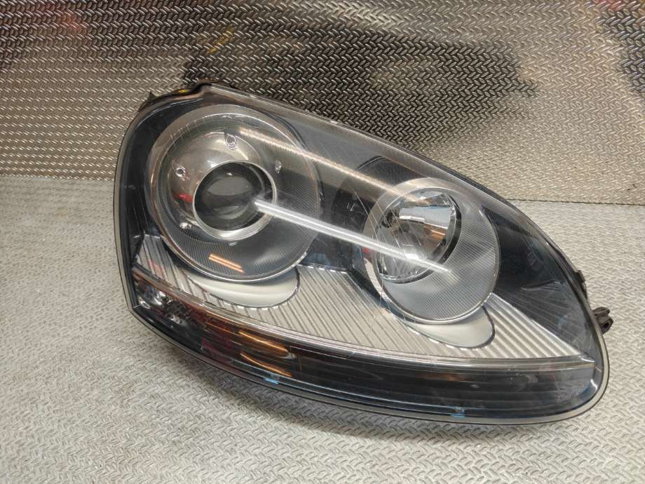 Frontlykt høyre xenon til VW Golf V, Combi, 2003-2008  (VOLKSWAGEN|1K6 941 040)