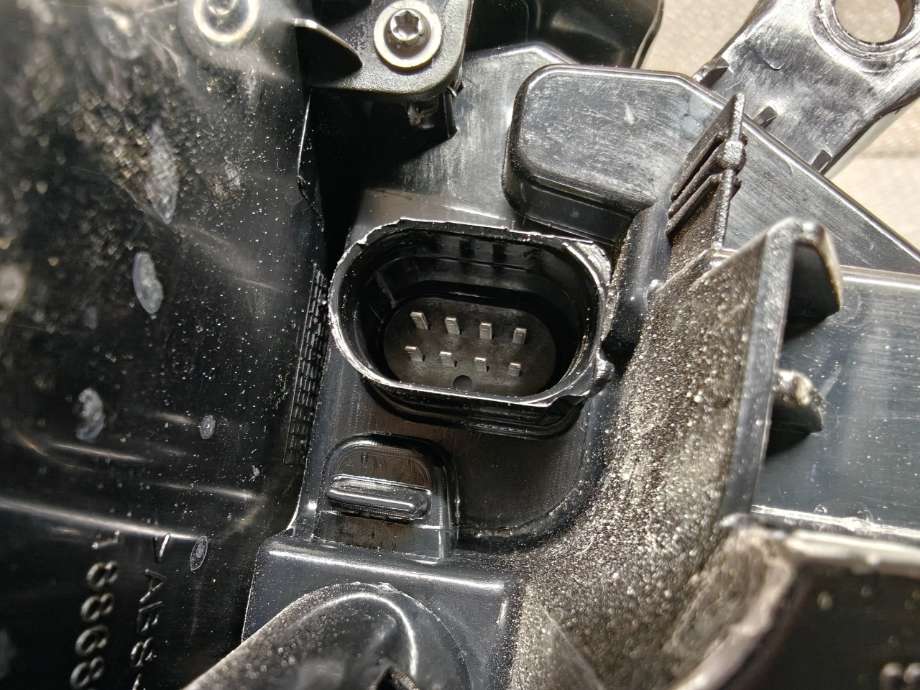 Baklykt høyre til VW ID.3 2020-->>  (VOLKSWAGEN|10A 945 208 G|)