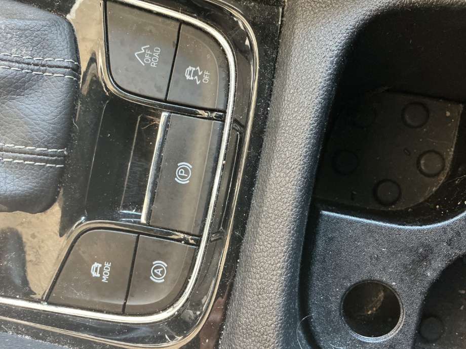 Bryter elektrisk håndbrekk/parkbrems til Škoda Kodiaq 2017-->> (SKODA|)