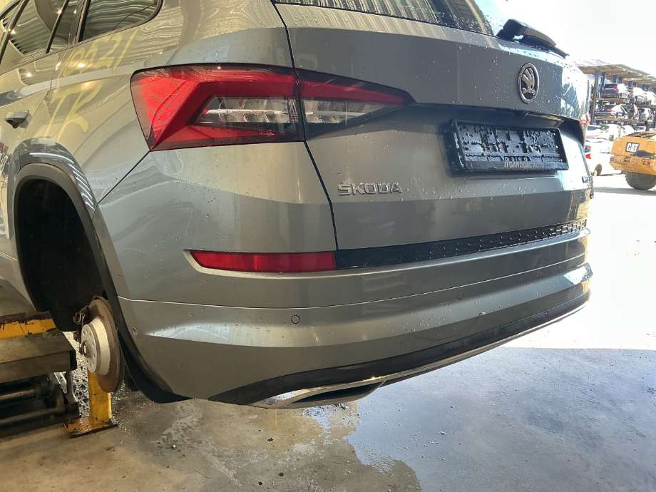 Støtfanger bak til Škoda Kodiaq 2017-->>  (SKODA|)