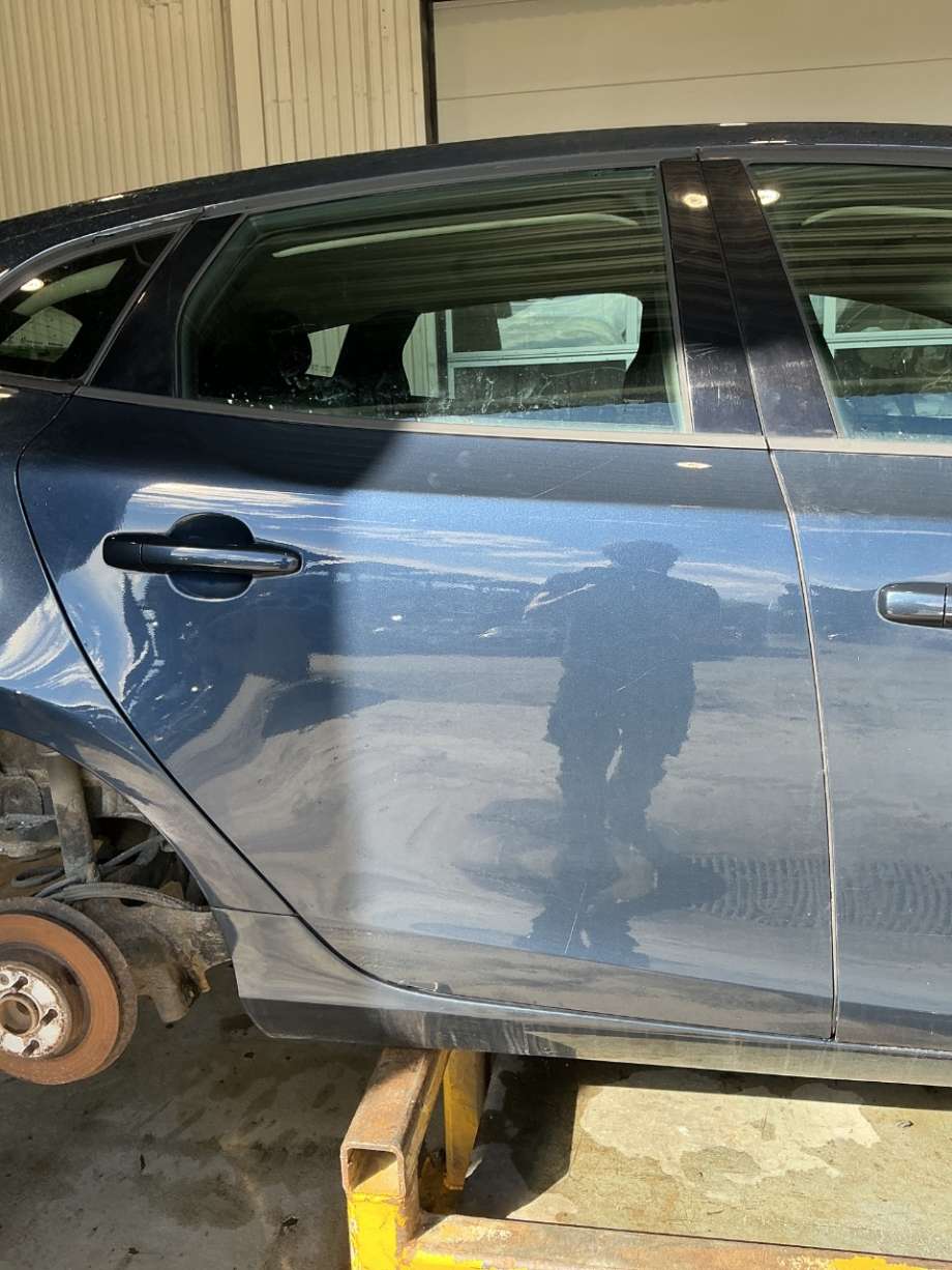 Dør høyre bak til Volvo V40, 2012-2019  (VOLVO|)