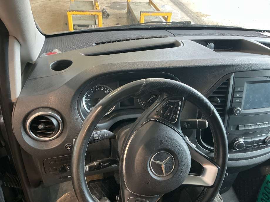 Dashbord til Mercedes Vito, 2014-->> (W447) (W447) (MERCEDES|)