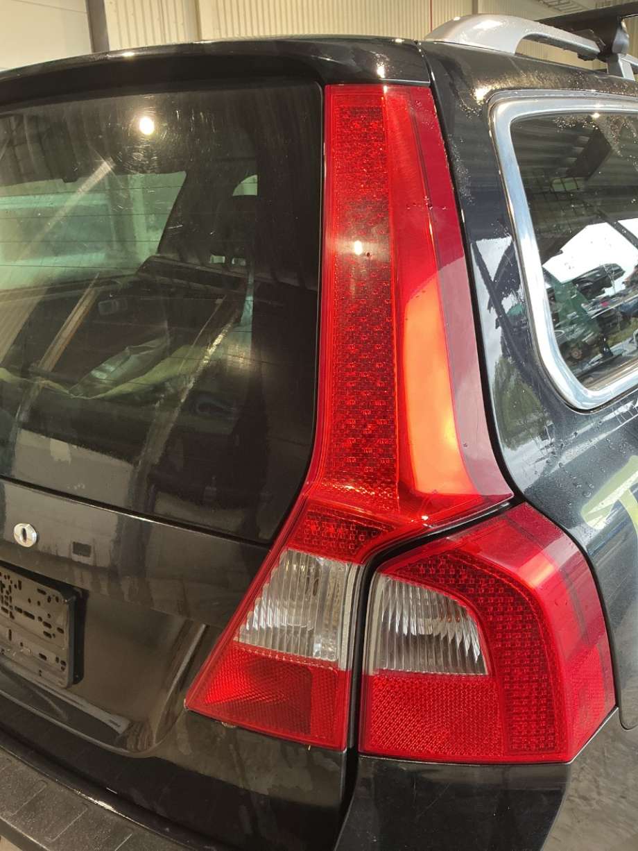 Baklykt høyre indre til Volvo V70, 2007-2013 (Type III, Fase 1)  (VOLVO|)