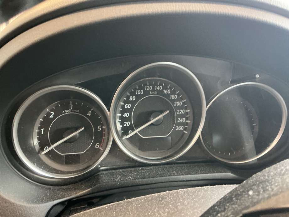 Instrumentpanel til Mazda 6, 2015-2018 (Type III, Fase 2)  (MAZDA|)