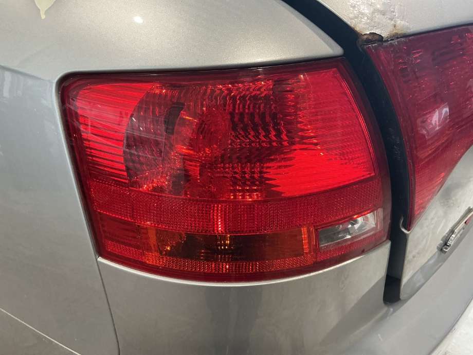 Baklykt venstre til Audi A4, 2004-2008 (Type III) (B7) (B7) (AUDI|)
