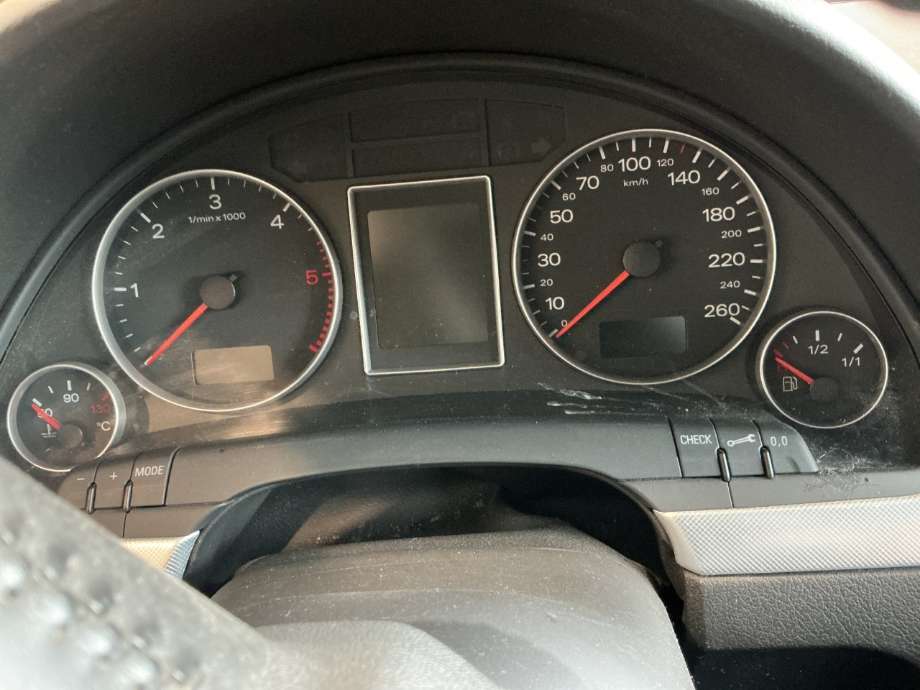 Instrumentpanel til Audi A4, 2004-2008 (Type III) (B7) (B7) (AUDI|)