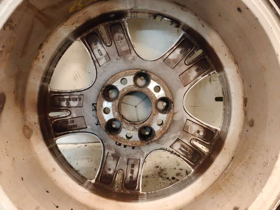 Felg aluminium til Mercedes C-Klasse 2000-2004 (Fase 1) (W203) (W203) (MERCEDES||A 203 401 19 02)