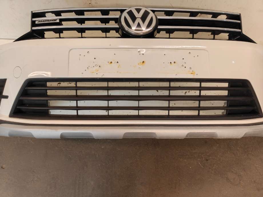 Grill midt til VW Caddy 2015-2020 (Type III, Fase 3) (VOLKSWAGEN|2K5 853 677 9B9|)