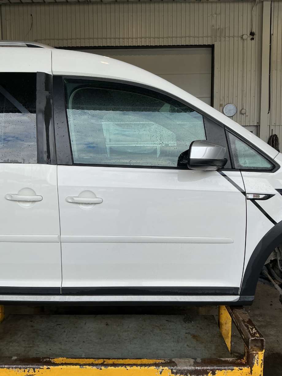 Dør høyre 2dørs til VW Caddy 2015-2020 (Type III, Fase 3) (VOLKSWAGEN|)