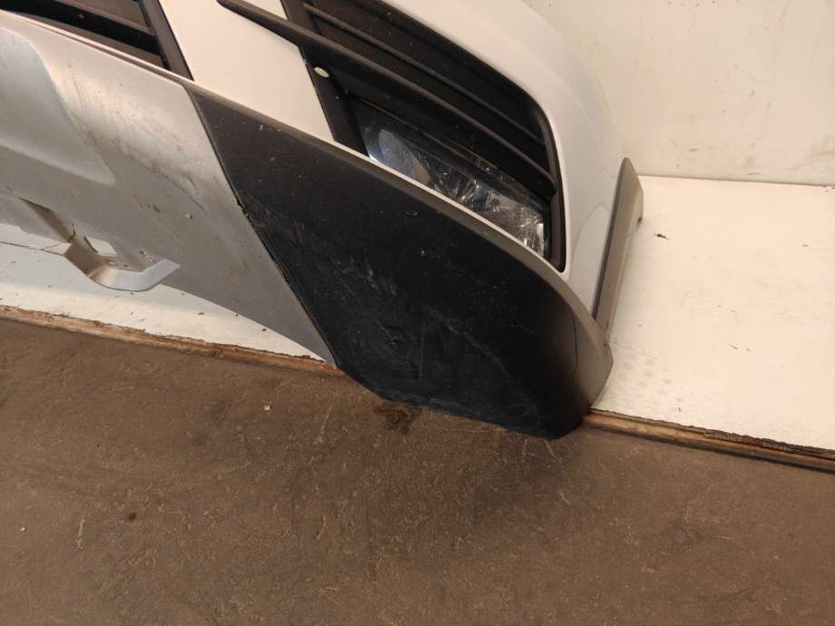 Spoiler foran til VW Caddy 2015-2020 (Type III, Fase 3)  (VOLKSWAGEN|2K5 805 903 B  9B9|)