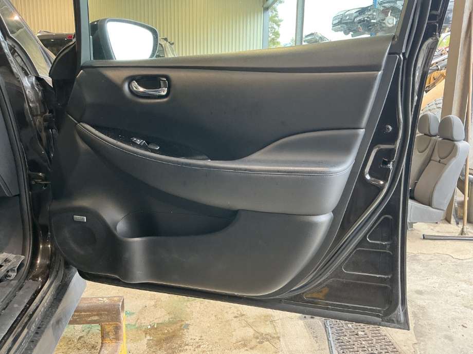 Dørtrekk høyre til Nissan Leaf, 2018-->> (Type II)  (NISSAN|)