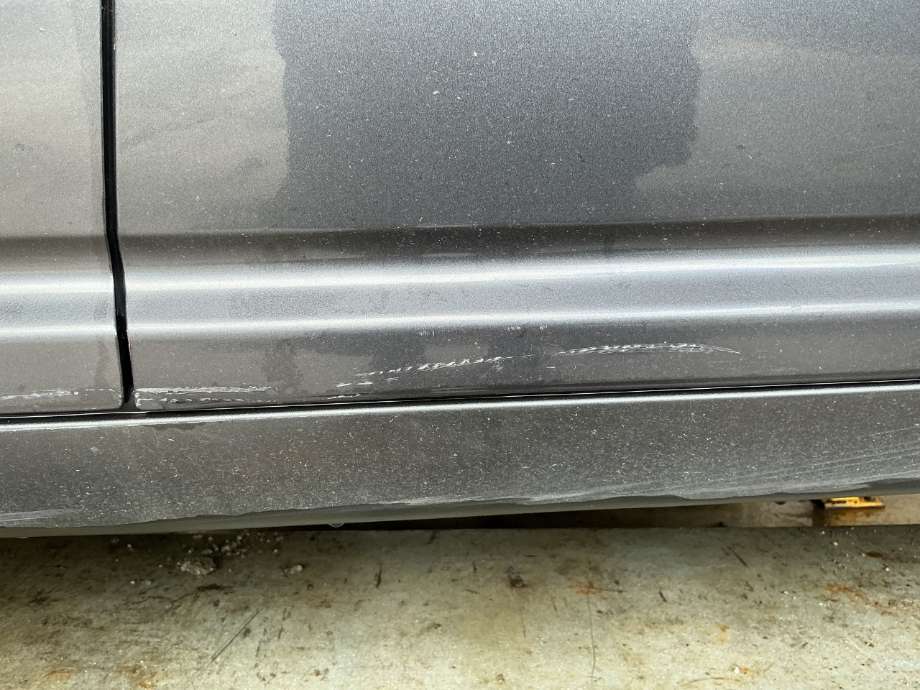Dør høyre foran til Toyota Avensis 2003-2008 (Type II) (TOYOTA|)